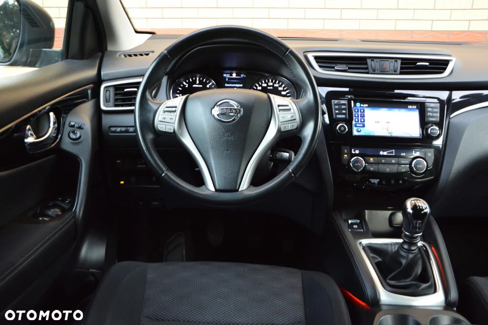 Nissan Qashqai 1.5 dCi DPF acenta - 6