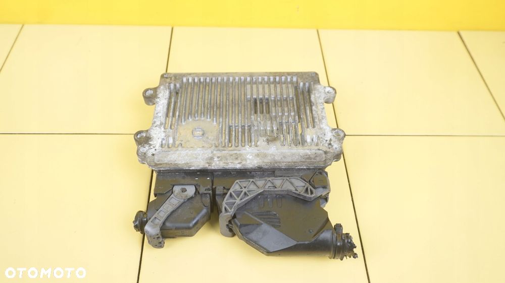 MAZDA 6 GJ 2.2 D SKYACTIV 15r SH01 sterownik komputer silnika SH4K18881E - 2