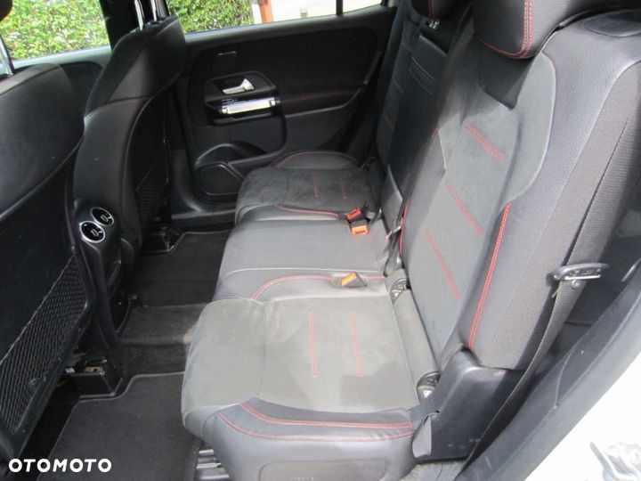 Mercedes-Benz GLB 220 d 4Matic 8G-DCT Progressive Advanced - 9