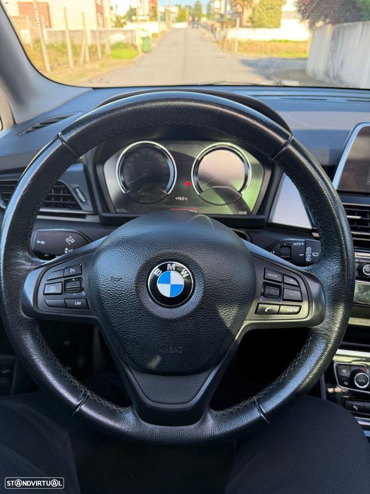 BMW 216 Active Tourer d Luxury Line - 18