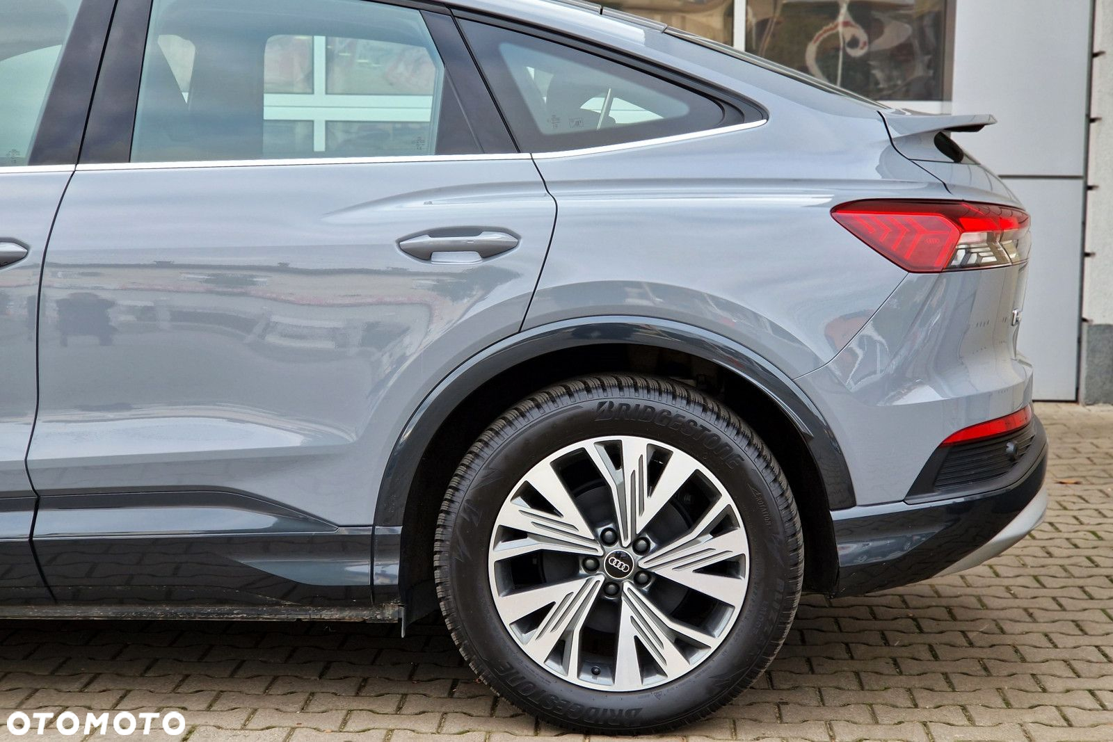 Audi Q4 Sportback e-tron - 5