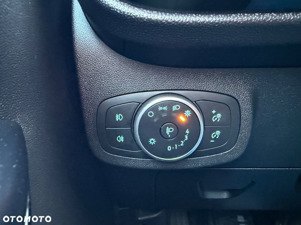 Ford Fiesta 1.0 EcoBoost Start-Stop Titanium - 25