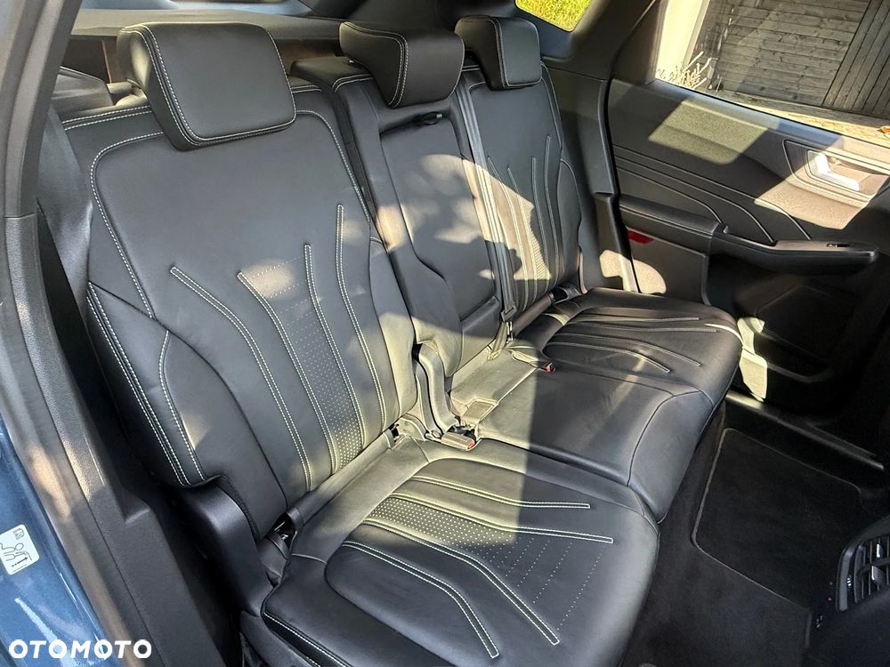Ford Kuga 2.5 FHEV AWD Vignale - 28