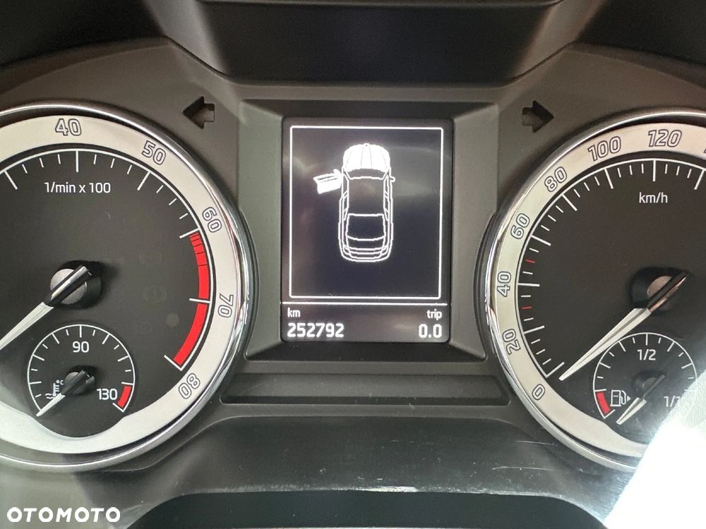 Skoda Octavia 1.5 TSI GPF ACT Style DSG - 18