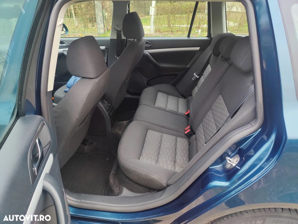 Skoda Octavia 1.4 TSI Bussiness - 7