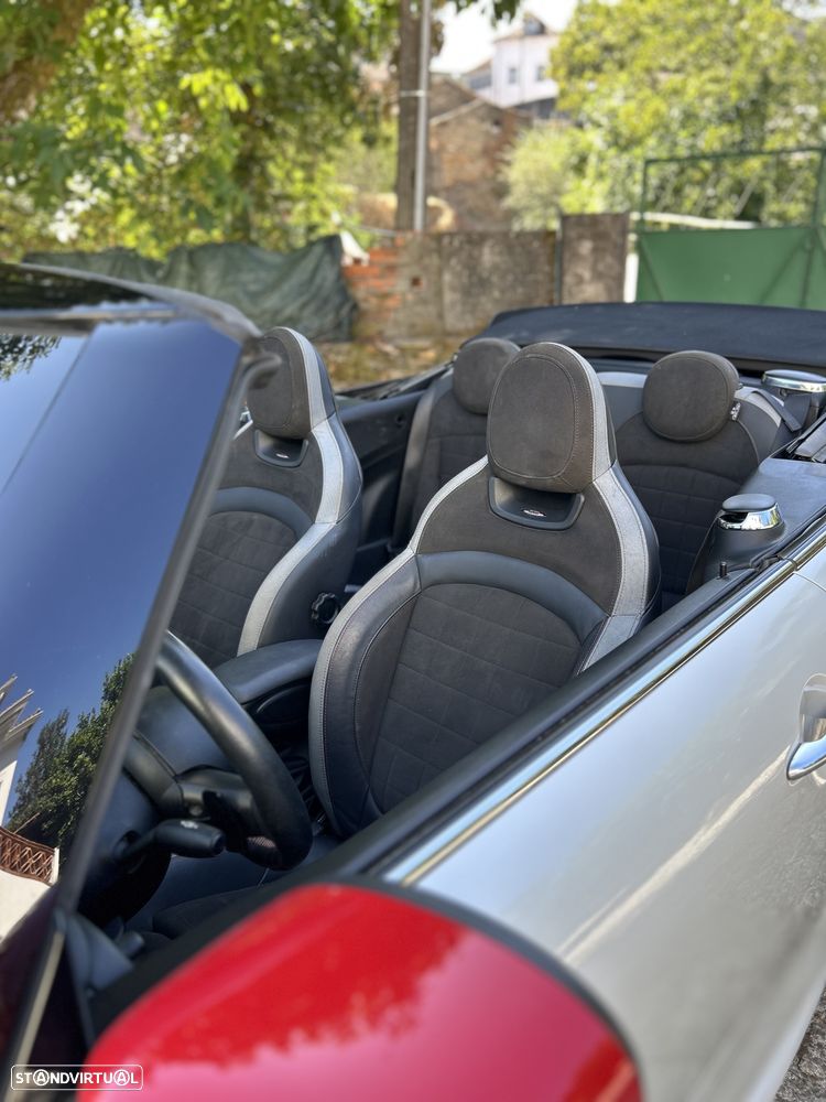 MINI Cabrio John Cooper Works Auto Desportiva - 15