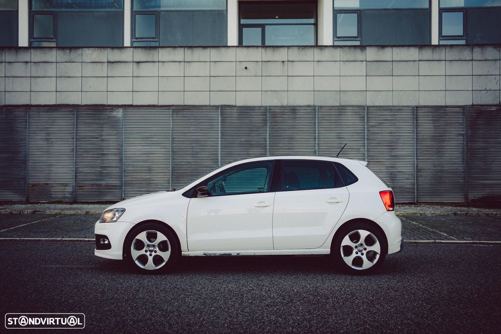 VW Polo 1.6 TDI DSG MATCH - 6