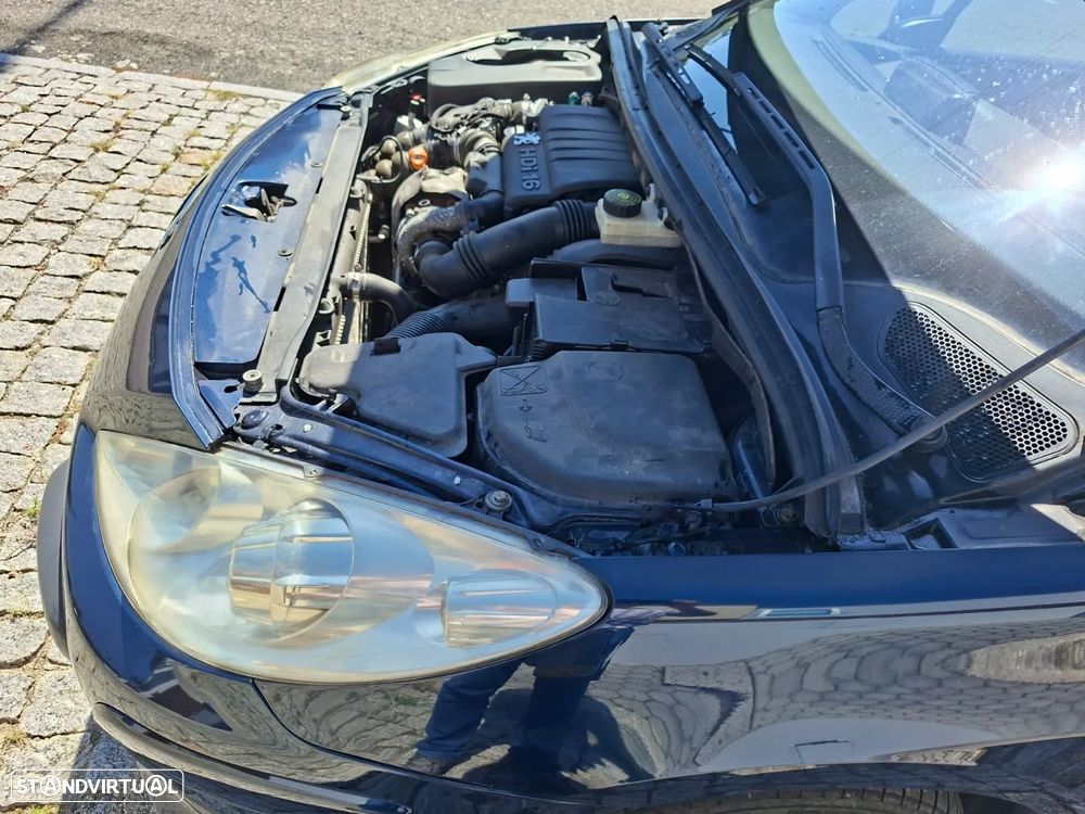 Peugeot 307 SW 1.6 HDi FAP SE Navteq - 21