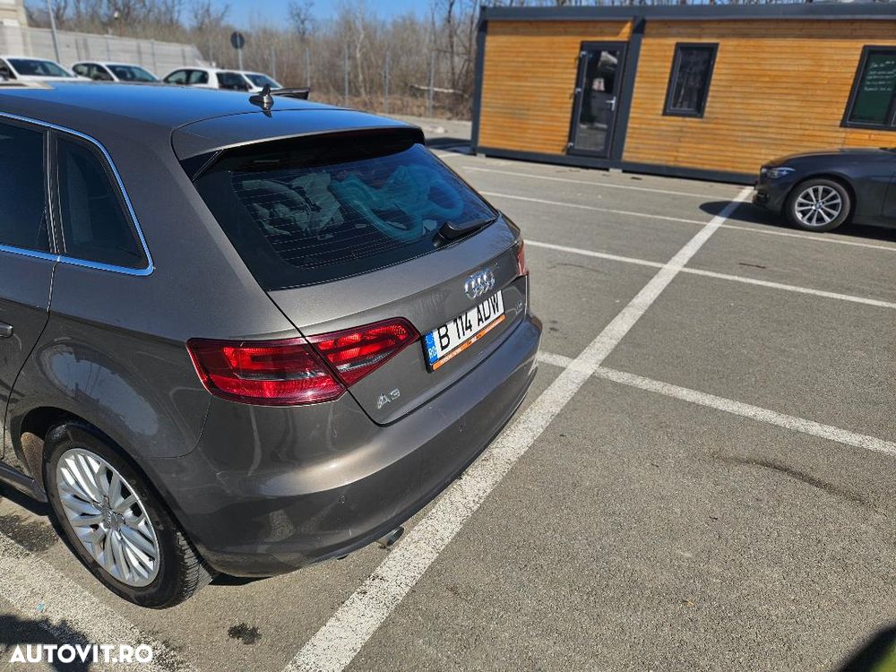 Audi A3 1.6 TDI (clean diesel) Ambiente - 8