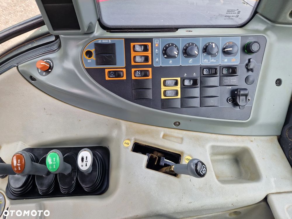 Valtra N123 HiTech - 11