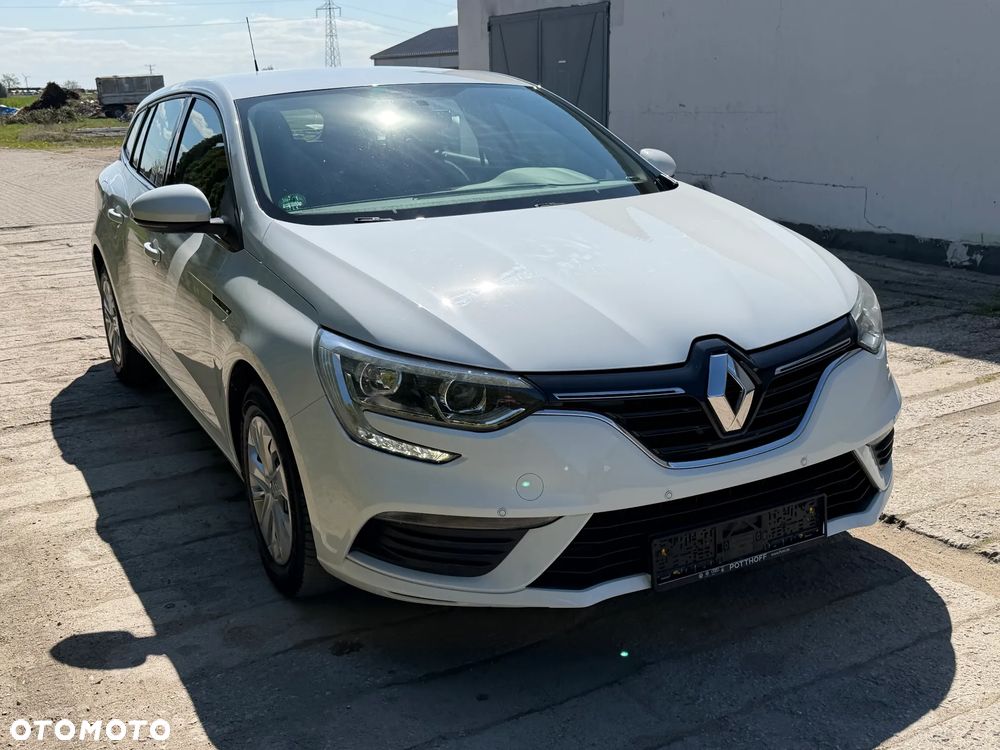 Renault Megane ENERGY TCe 100 LIFE - 19