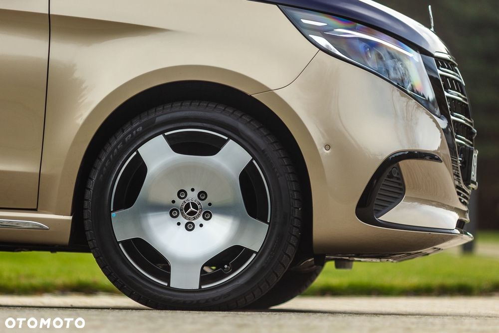 Mercedes-Benz Klasa V 300 d 4-Matic 9G-Tronic Exclusive (d³ugi) - 5