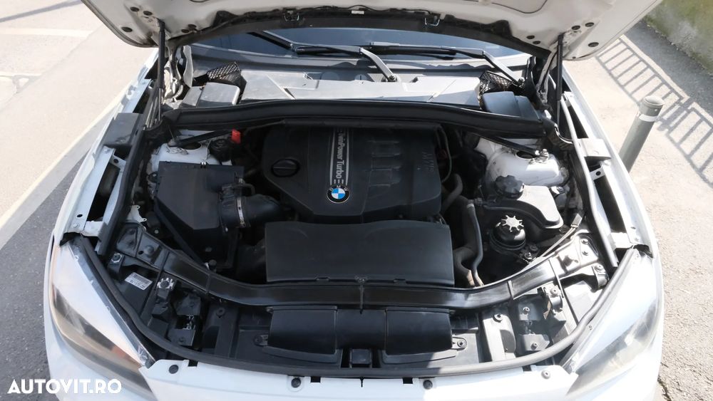 BMW X1 xDrive18d - 11