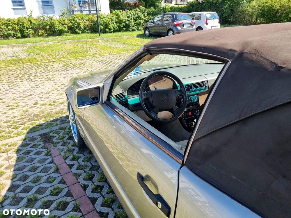 Mercedes-Benz SL - 11