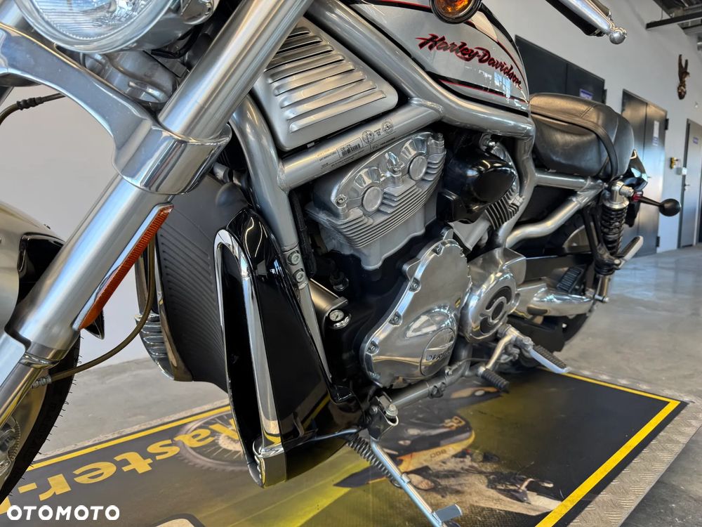Harley-Davidson V-Rod Street Rod - 19
