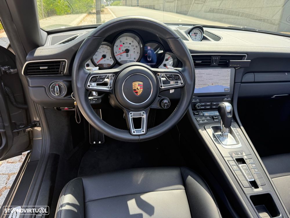Porsche 911 (991) Carrera 4 GTS PDK - 13