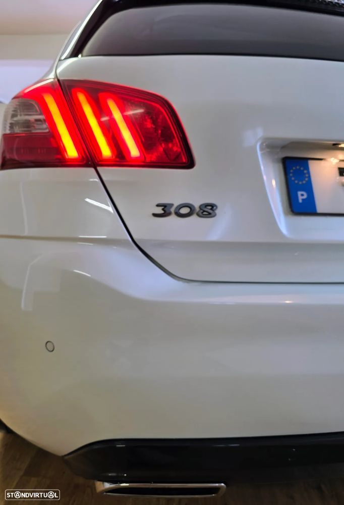Peugeot 308 1.6 BlueHDi Style - 14