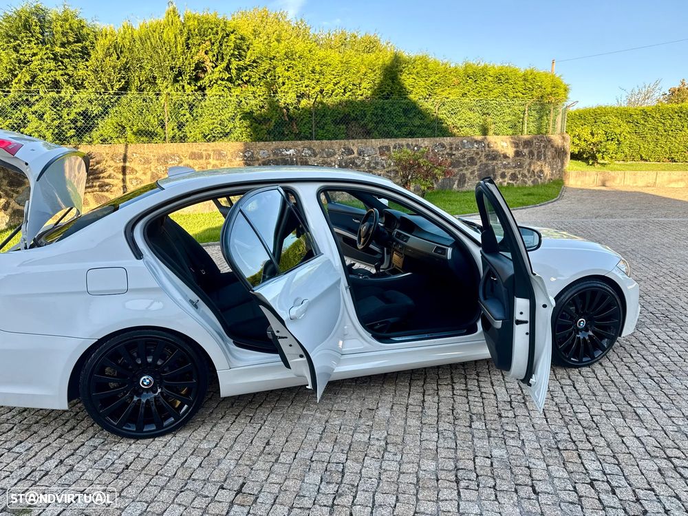 BMW 318 d Edition M Sport Shadow - 44
