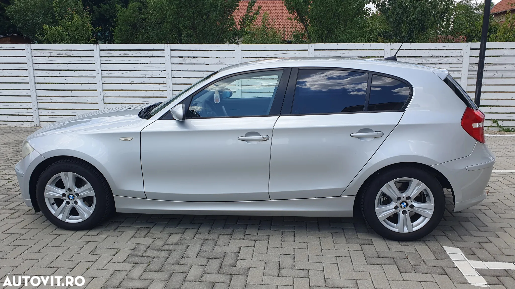 BMW Seria 1 118d - 4