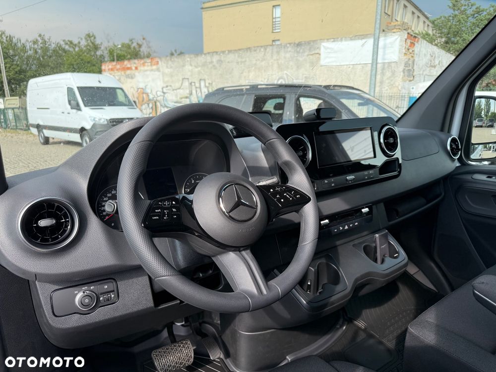 Mercedes-Benz SPRINTER 317L3H2 Automatic - 9