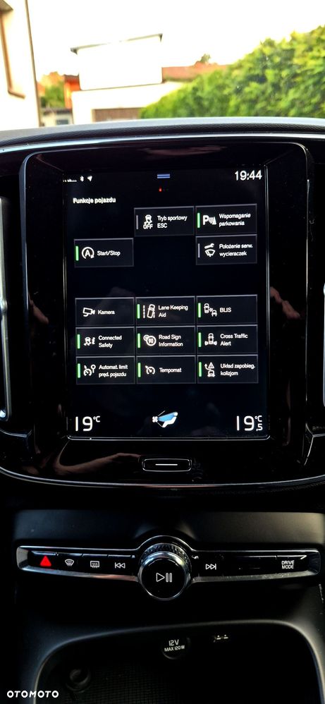 Volvo XC 40 D3 Geartronic - 25