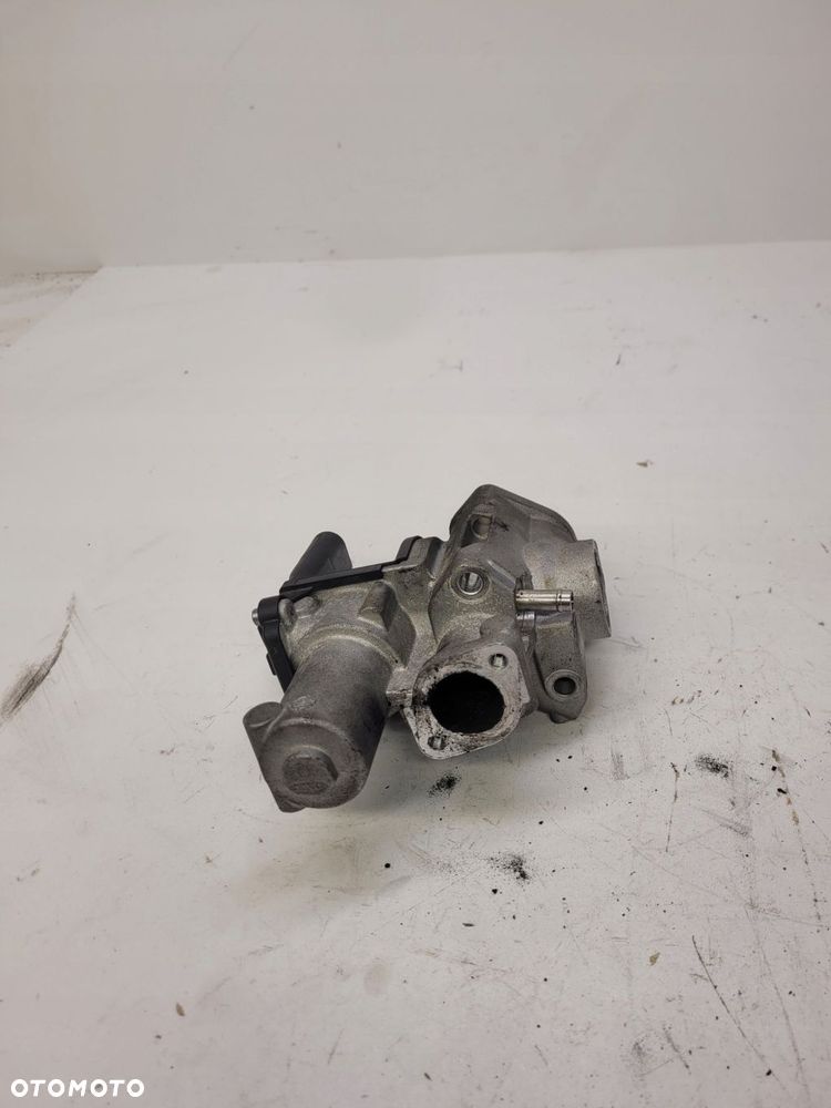 ZAWÓR EGR AUDI A4 B8 A5 Q5 A6 C7 059131501H - 3