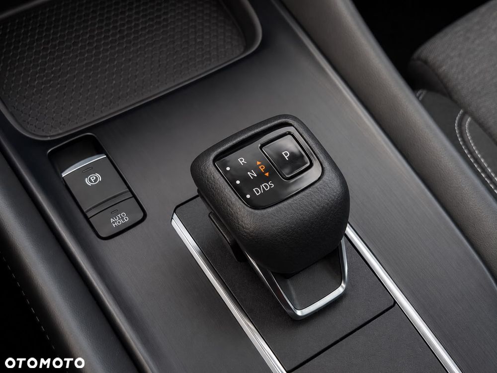 Nissan Qashqai 1.3 DIG-T MHEV Xtronic N-Connecta - 29