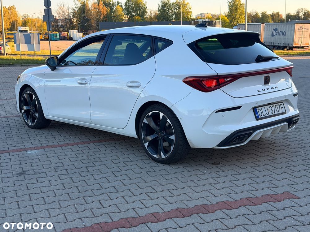 Cupra Leon 1.5 eTSI DSG Tribe Edition - 2