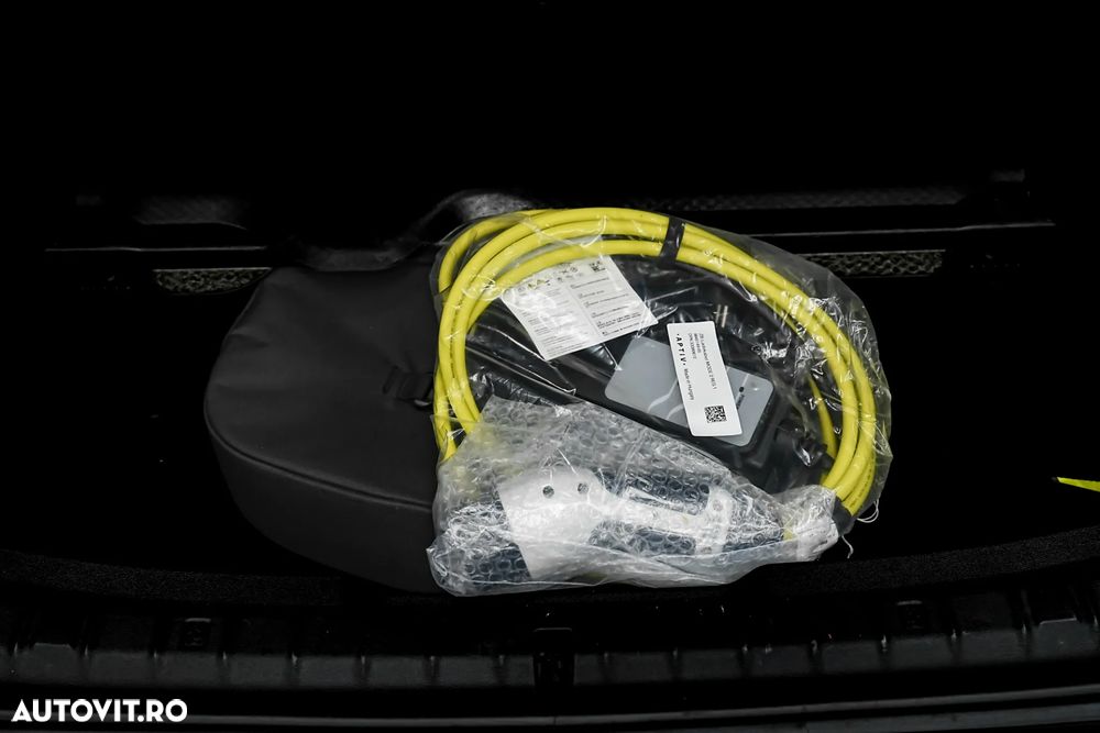 BMW Seria 5 545e xDrive AT PHEV - 35