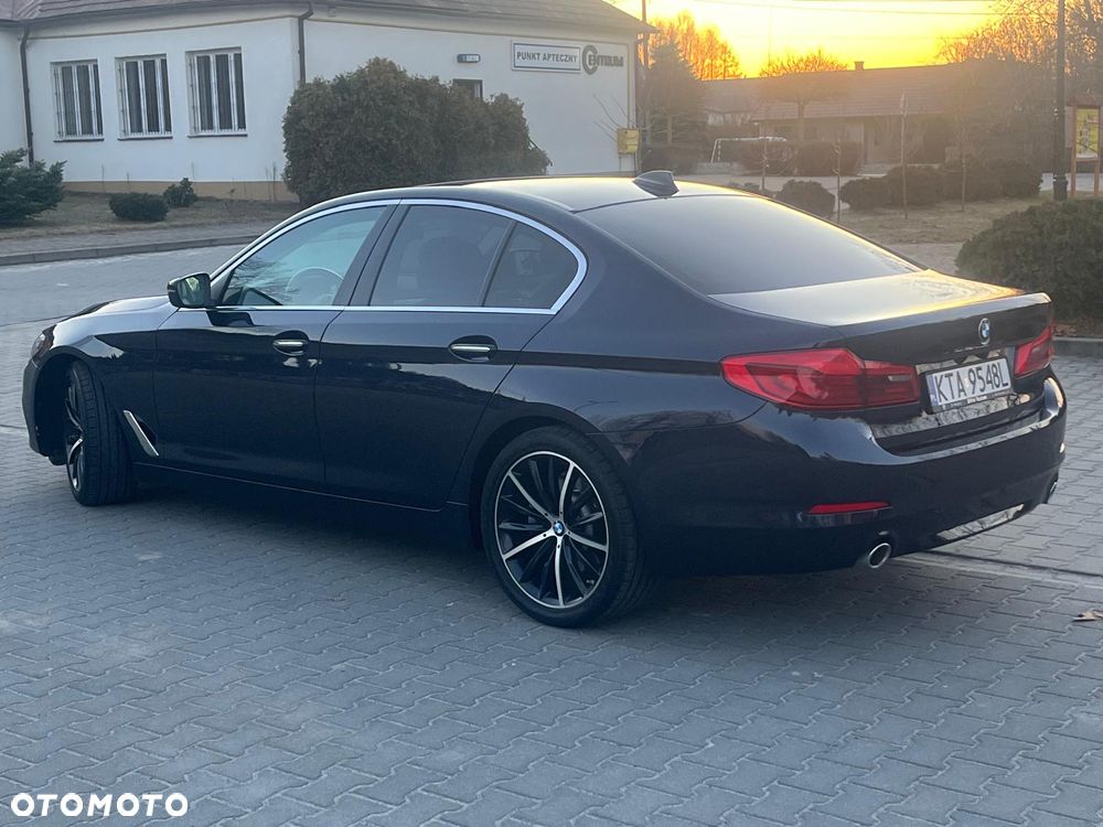 BMW Seria 5 520d xDrive Luxury Line - 14