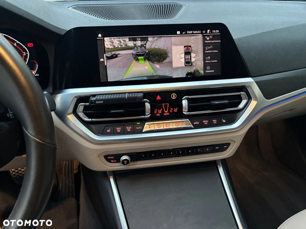BMW Seria 3 320i M Sport - 7