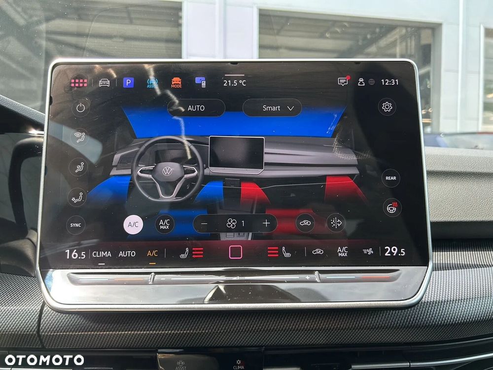 Volkswagen Golf 1.5 eTSI mHEV R-Line DSG - 34