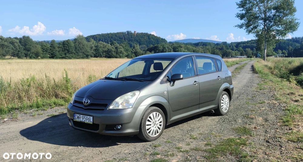 Toyota Corolla Verso 1.8 Sol + 7os - 2