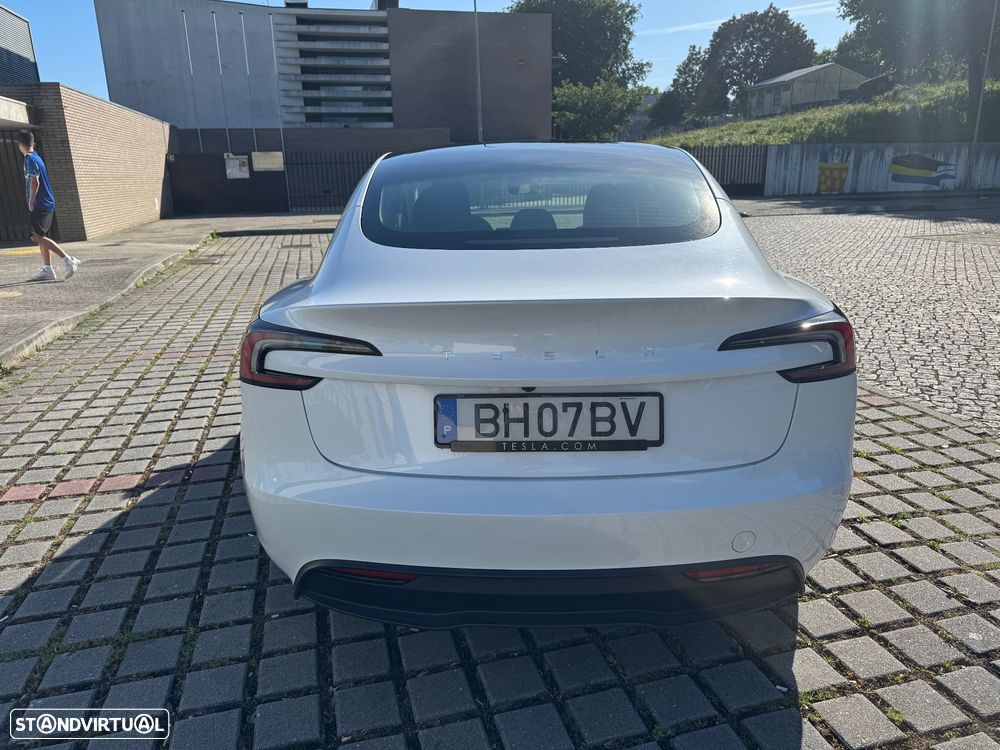 Tesla Model 3 Tração Traseira - 4
