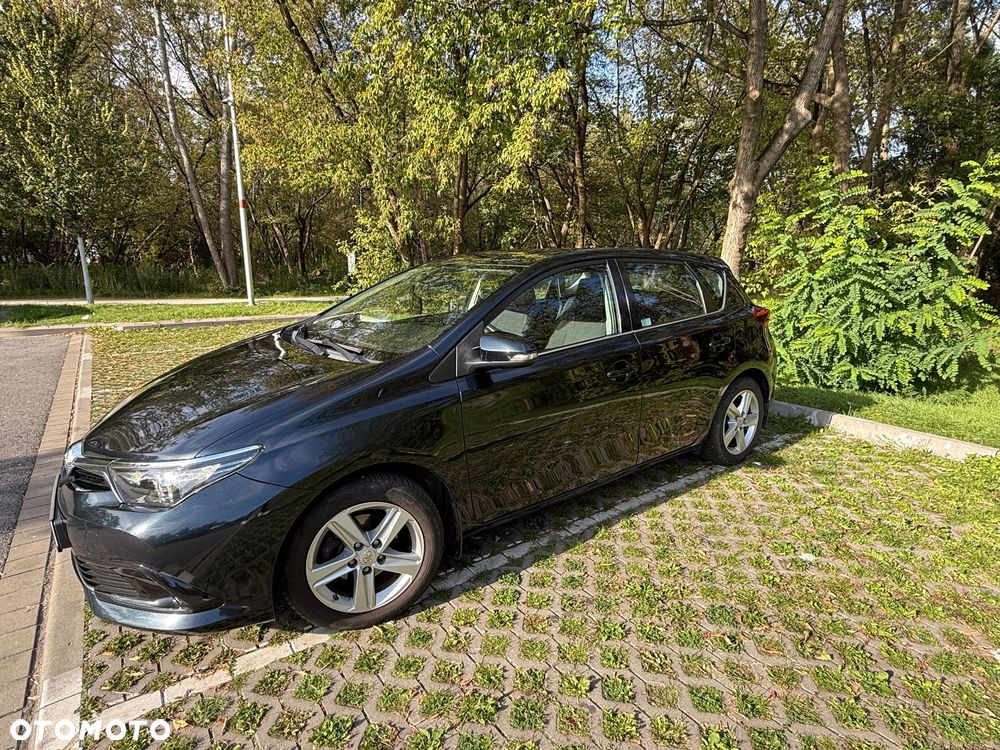 Toyota Auris - 4