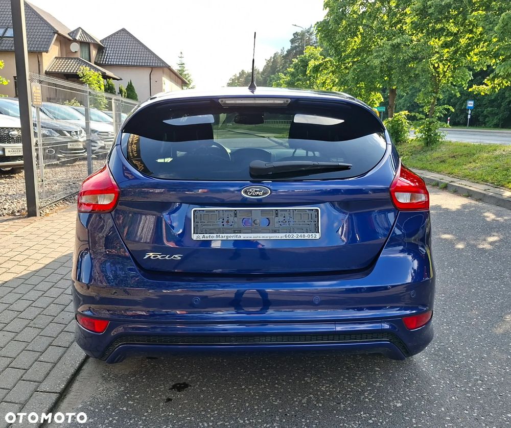 Ford Focus 1.5 EcoBlue Start-Stopp-System ST-LINE - 35