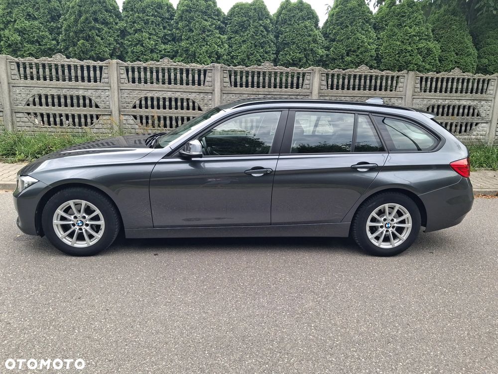 BMW Seria 3 318d DPF - 10