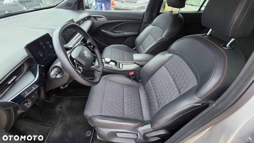 MG MG3 1.5 HEV+ Exclusive - 25