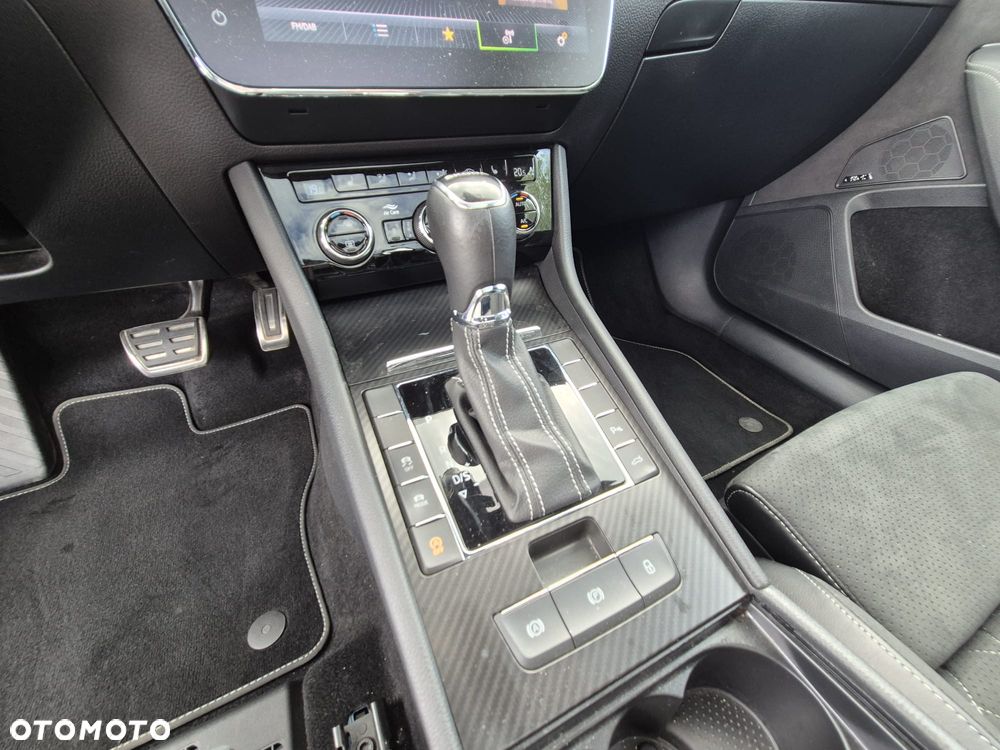 Skoda Superb 2.0 TSI 4x4 Sportline DSG - 31