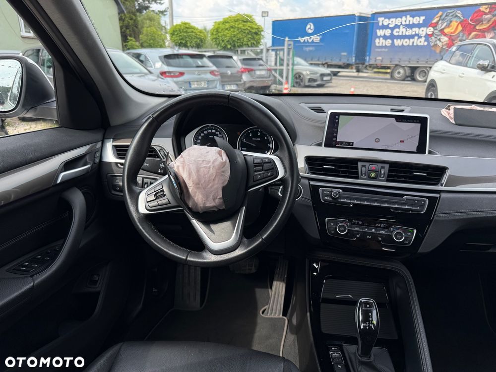BMW X1 - 10
