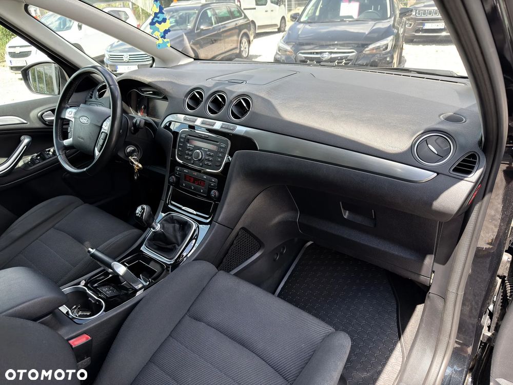 Ford S-Max 2.0 TDCi Titanium - 24