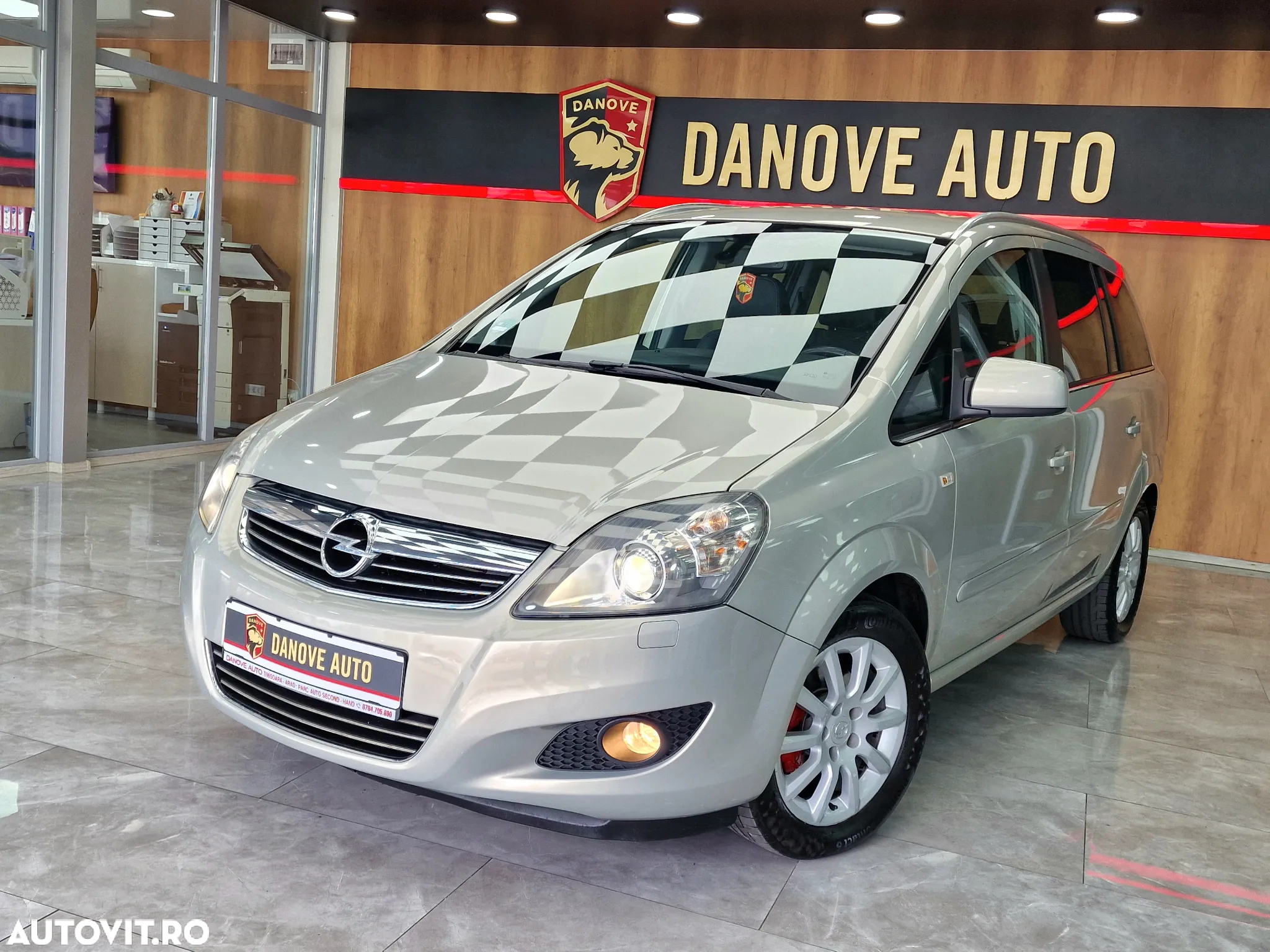 Opel Zafira 1.6 Cosmo - 9