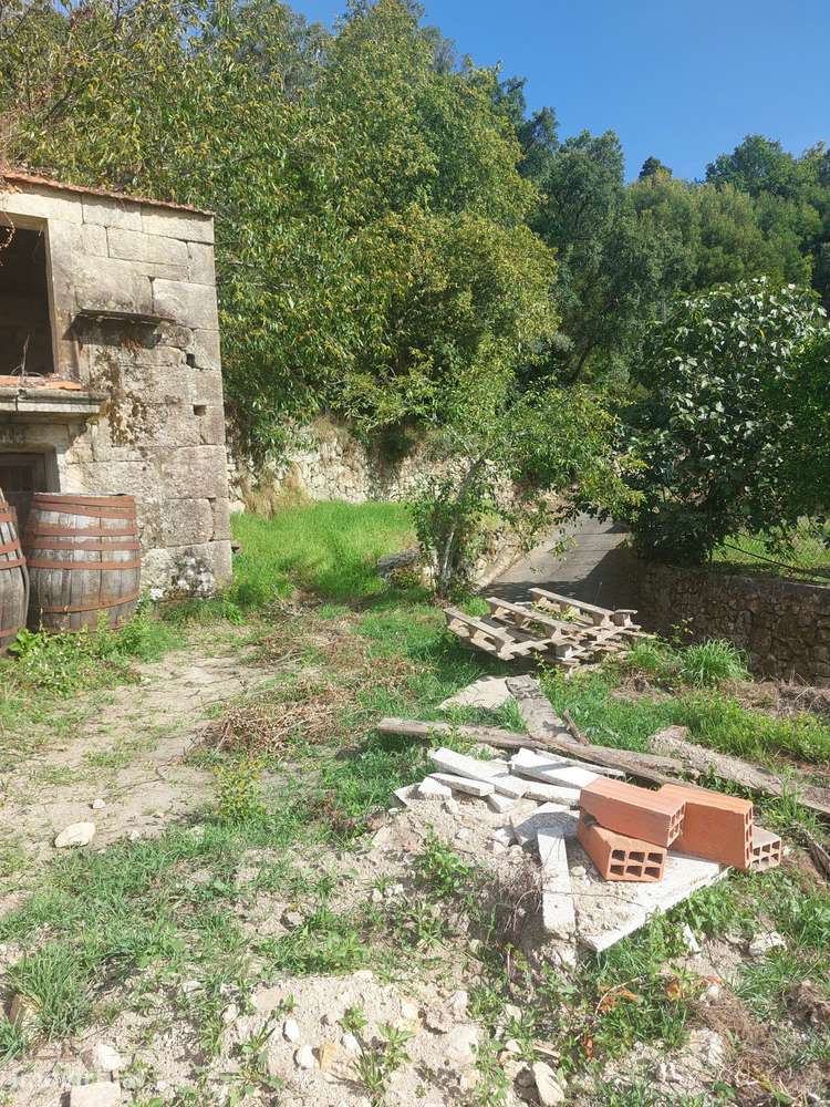Moradia em granito p/ recuperar – Sever do Vouga - Grande imagem: 3/29