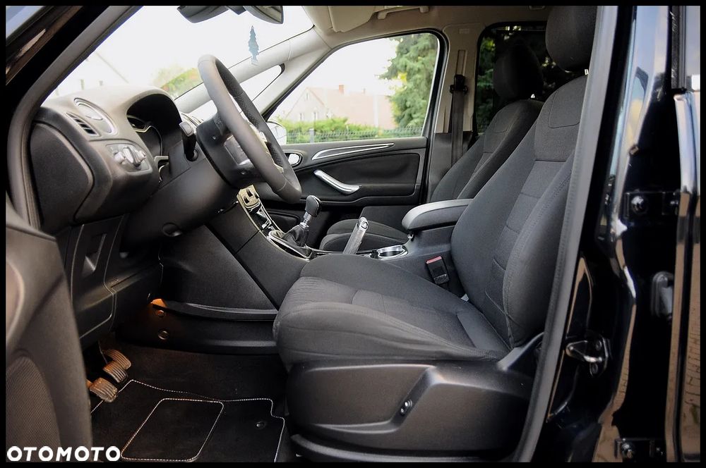 Ford S-Max 2.0 TDCi DPF Titanium X - 25