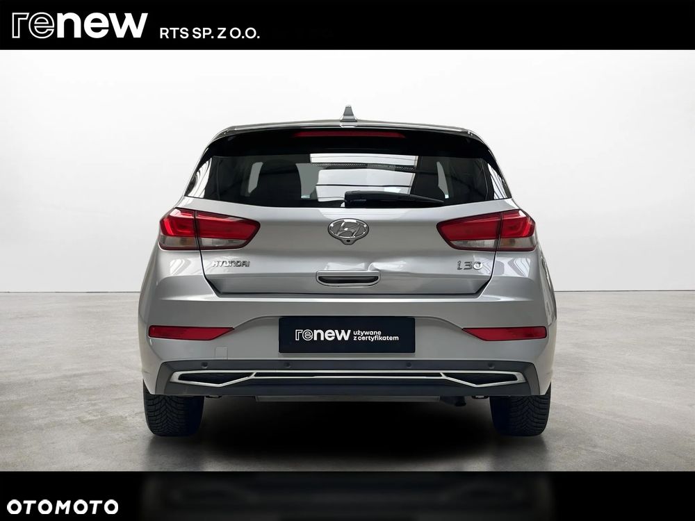 Hyundai i30 1.5 DPI Smart - 5