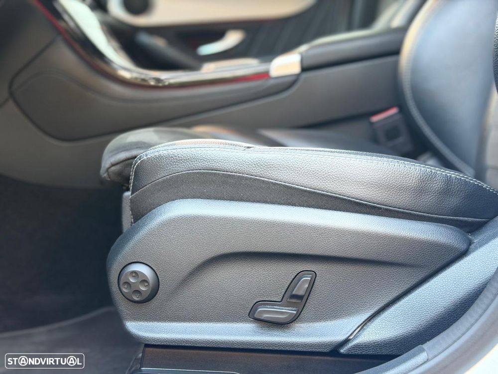 Mercedes-Benz GLC 300 - 15