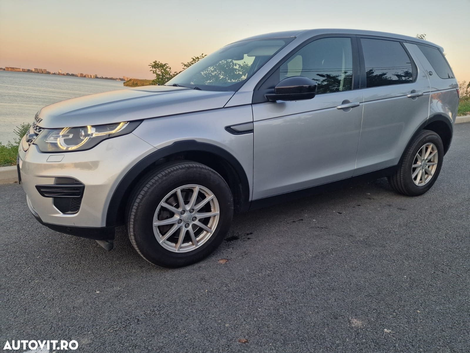 Land Rover Discovery Sport 2.0 l TD4 HSE Aut. - 7