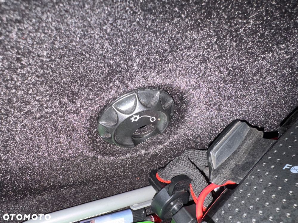 Volkswagen Sharan - 20