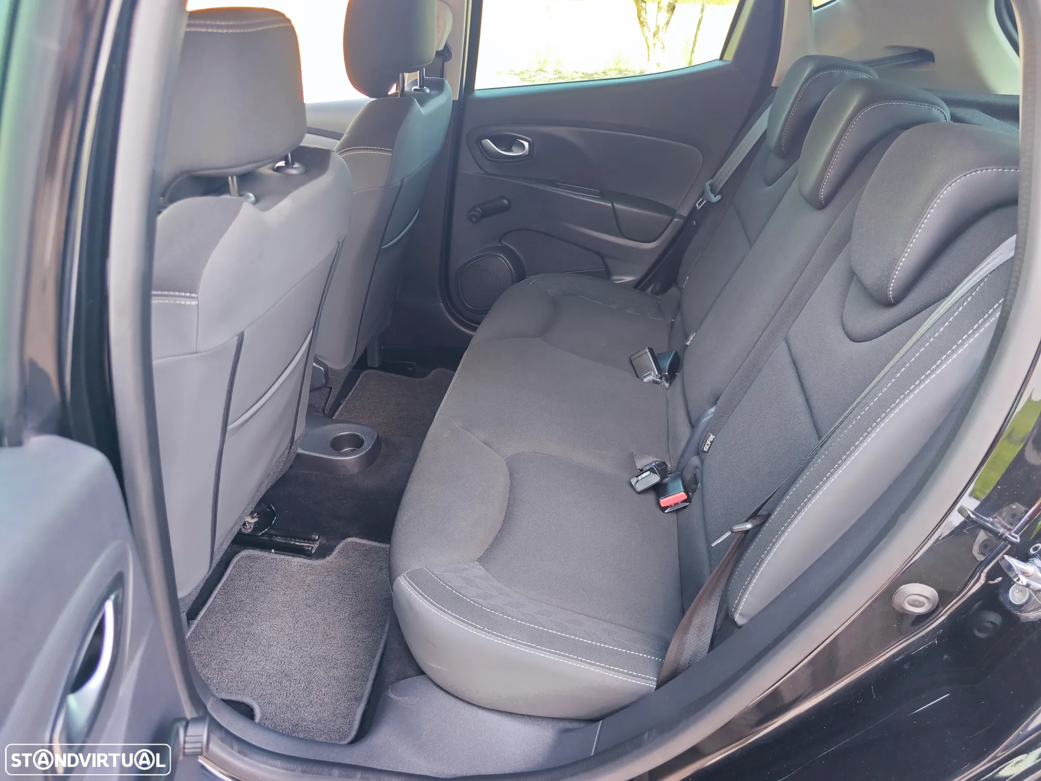 Renault Clio 0.9 TCe Limited - 7