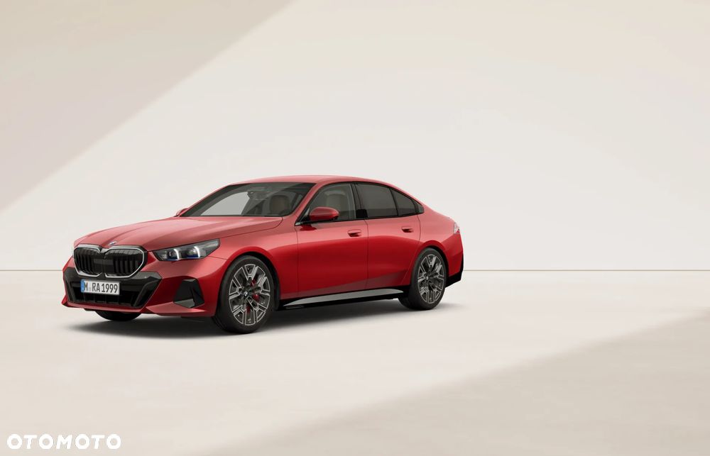 BMW Seria 5 540d xDrive mHEV M Sport - 1